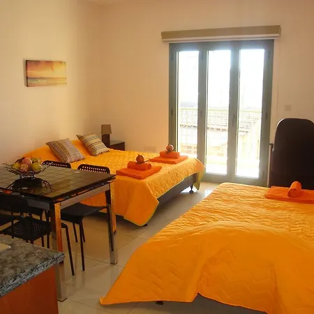 Apartment Aria Boutique Limassol